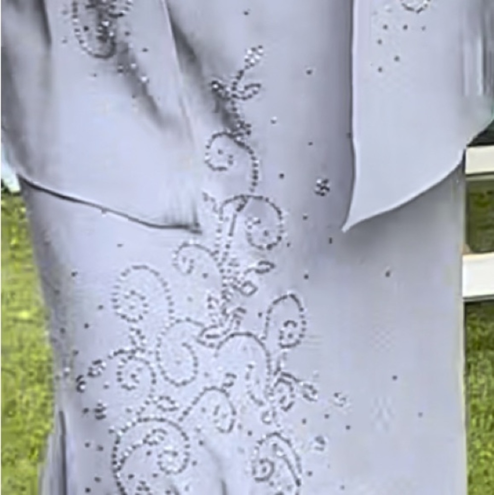 R&M RICHARD’S ELEGANT LONG DRESS WITH JACKET•COLOR IS PERIWINKLE/LAVENDER - Picture 4 of 16